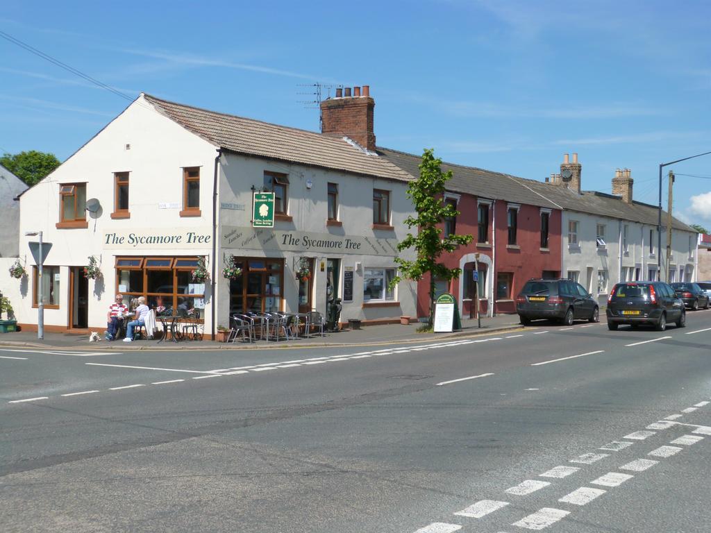 Longtown The Sycamore Tree מראה חיצוני תמונה
